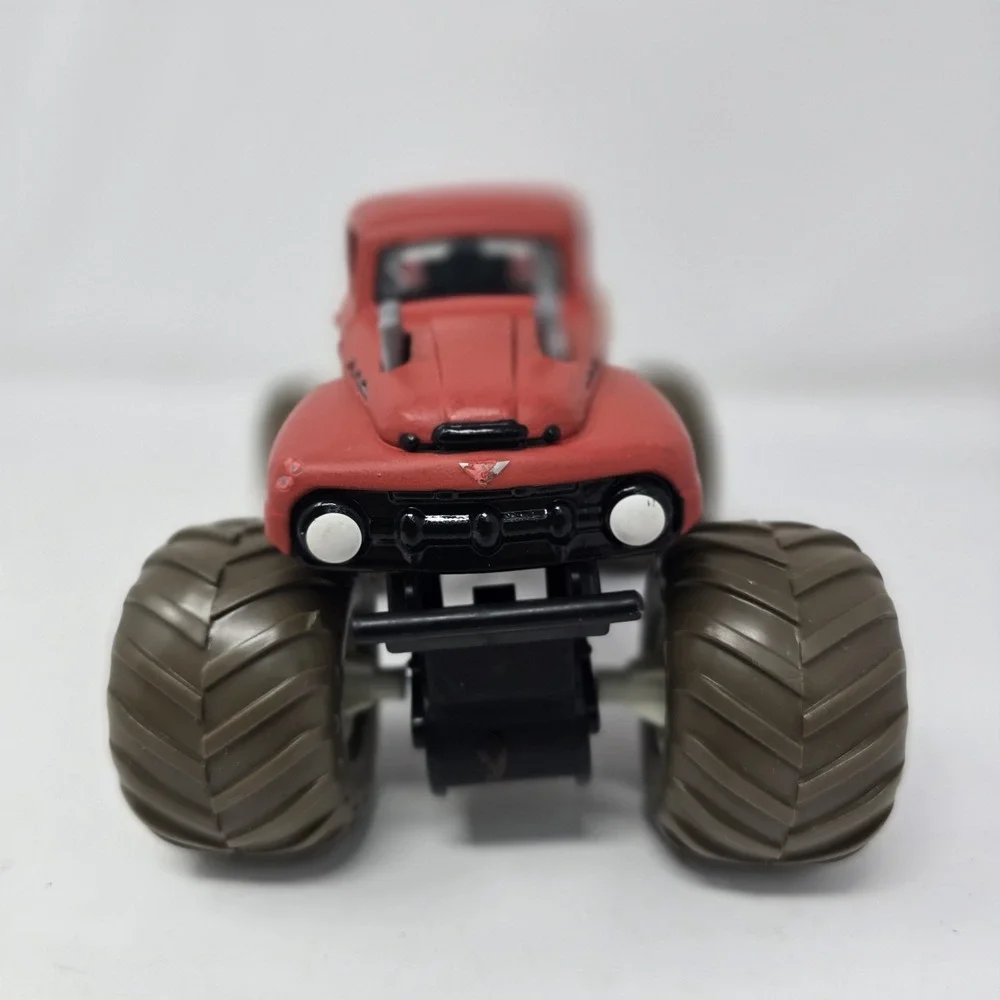 Monster Jam Grave Digger Red Truck‎  Diecast